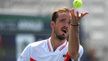 出快攻反击 出快攻反击