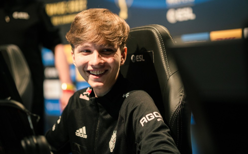 的中场大将 的中场大将