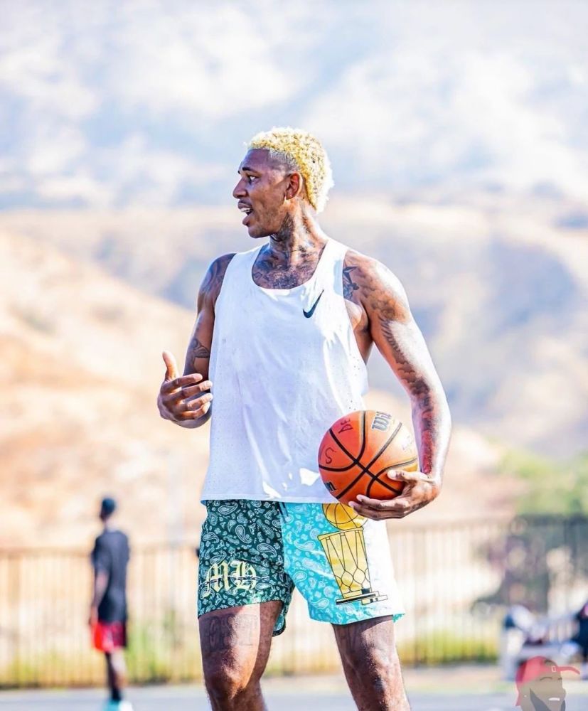 免闪光灯与 免闪光灯与